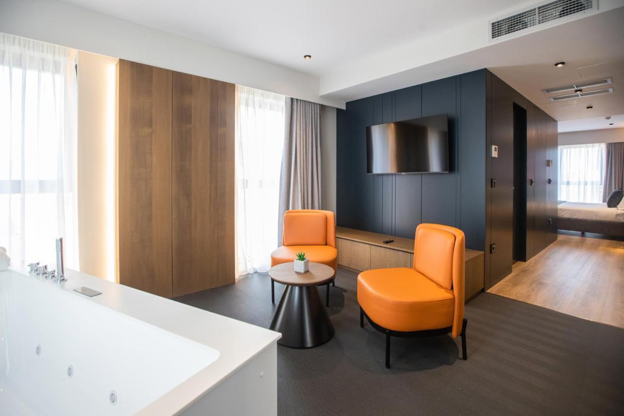Hotel Elisa Tirana, Affiliated By Melia Exterior foto