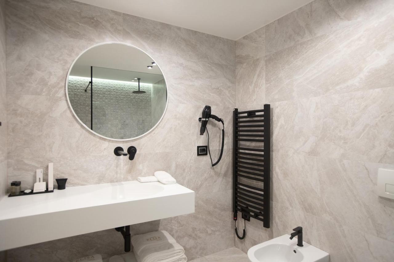 Hotel Elisa Tirana, Affiliated By Melia Exterior foto