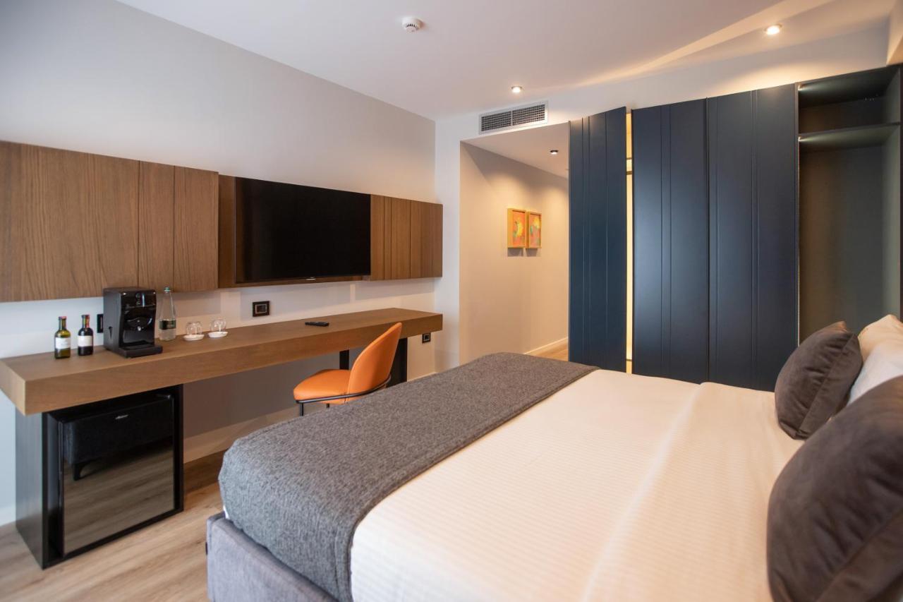 Hotel Elisa Tirana, Affiliated By Melia Exterior foto